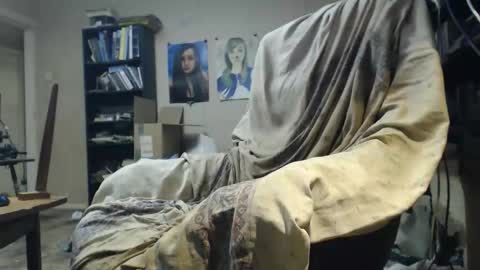 colinmakesyouwet online show from December 1, 11:30 pm