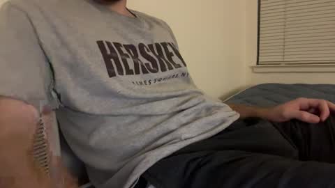 Snapshot of college0tter chatting on September 30, 7:57 am college0tter online show from September 30, 7:57 am