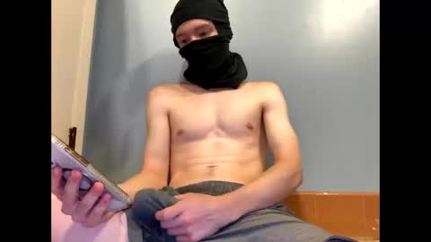 collegeanonymoustwink online show from September 17, 2:45 am