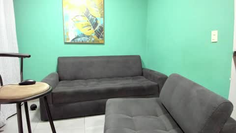 colombianbear1 online show from April 10, 3:46 am