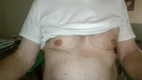 Snapshot of comeonmymouth chatting on January 27, 8:17 pm comeonmymouth online show from January 27, 8:17 pm