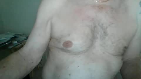 Snapshot of comeonmymouth chatting on February 12, 4:11 pm comeonmymouth online show from February 12, 4:11 pm