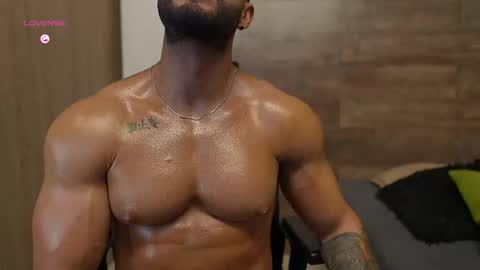 connor_h1 online show from March 16, 5:44 am