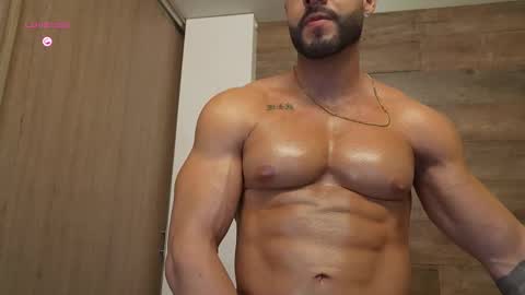 connor_h1 online show from February 3, 6:22 am