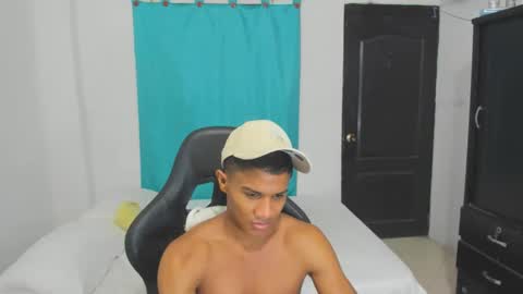 Ethan  online show from September 28, 1:03 am