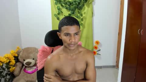 Ethan  online show from February 16, 11:05 pm