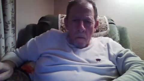 courieral1 online show from February 18, 9:20 pm