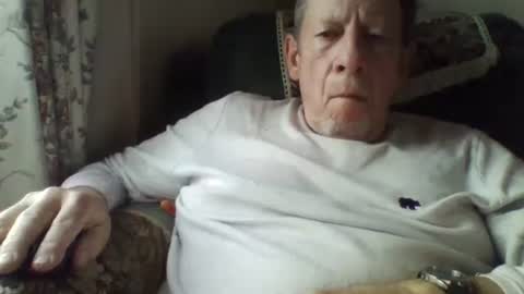 courieral1 online show from December 19, 9:51 am