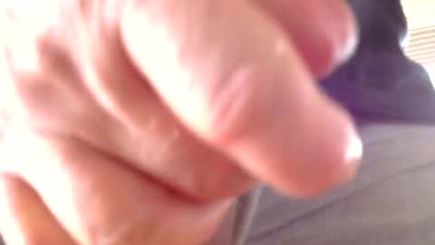 Snapshot of crani2 chatting on March 6, 6:37 pm crani2 online show from March 6, 6:37 pm