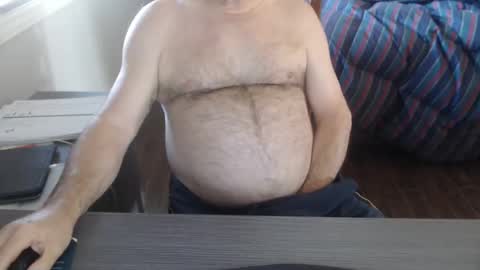 Creamormilk online show from September 18, 5:26 pm