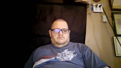 The hopeless romantic online show from December 31, 6:24 pm