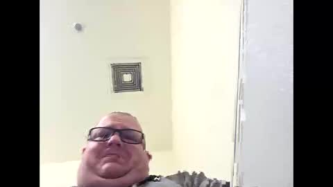 The hopeless romantic online show from February 5, 11:12 pm