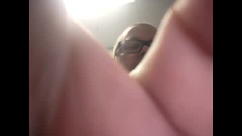 The hopeless romantic online show from January 8, 3:29 am