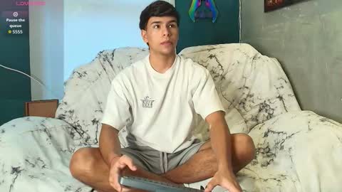 crh58_ online show from January 7, 4:23 pm