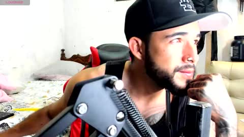 cris_simons online show from November 3, 4:27 am