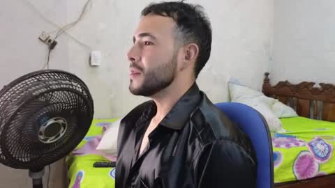 cris_simons online show from January 4, 3:18 am