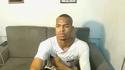 criss_zuri online show from October 6, 11:48 am