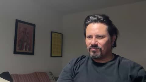 cristianthelion online show from January 9, 1:22 am