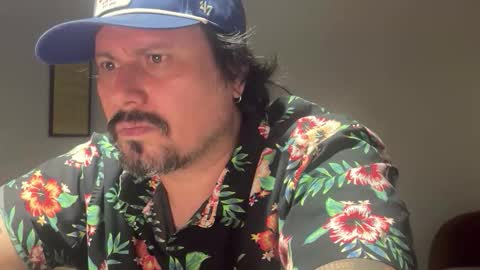 cristianthelion online show from April 23, 1:10 am