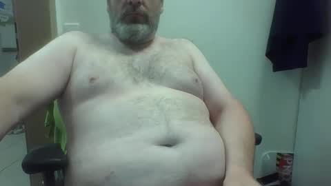 Crouch1 online show from June 5, 2:49 am