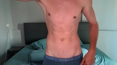 Lin inst lingoodyy online show from January 23, 4:30 am