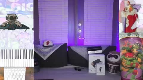 crystalclearstud online show from March 23, 2:50 am