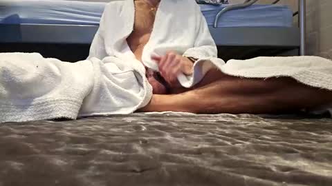 crzcrz online show from December 20, 11:32 am