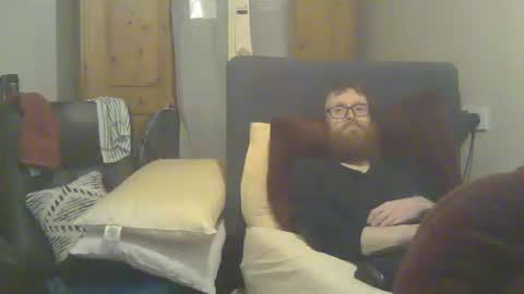 chris online show from April 15, 11:48 pm