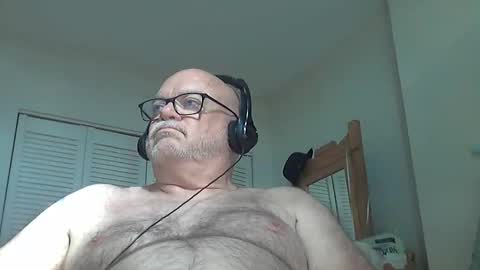cub53 online show from May 11, 8:28 pm