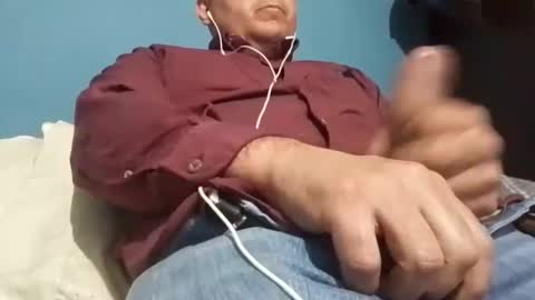 cumbian_chero online show from March 8, 1:04 am