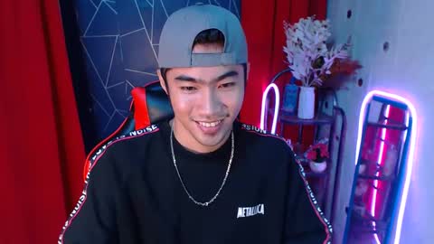 ask me online show from December 12, 6:42 pm