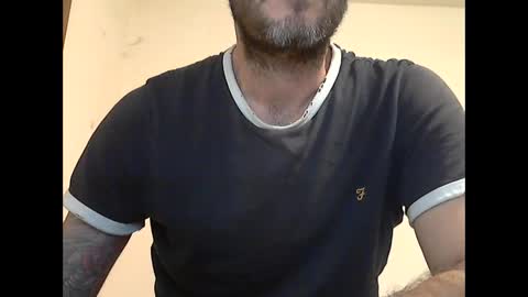 cummincock04 online show from January 24, 7:07 pm