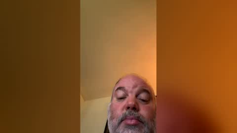 CuriousBate1 online show from June 6, 12:27 am
