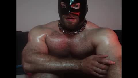 CuriousMuscleBoy online show from September 15, 10:05 am