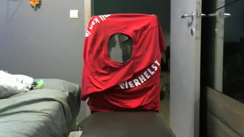 curlyfurly online show from April 1, 2:57 am