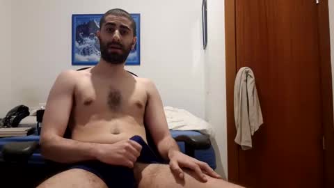 cuteguy52 online show from March 26, 10:25 pm