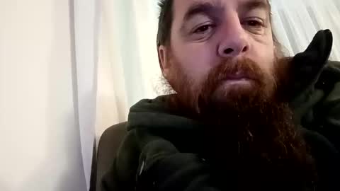 Snapshot of d1988 chatting on October 9, 9:25 am D online show from October 9, 9:25 am