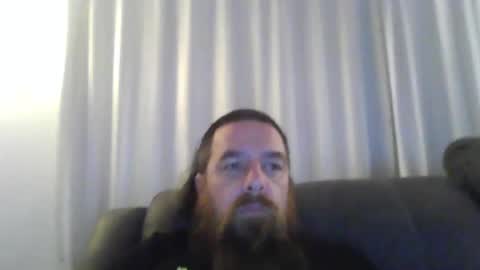 Snapshot of d1988 chatting on February 16, 9:04 am D online show from February 16, 9:04 am