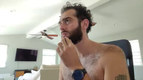 d69xyz online show from September 8, 8:19 pm