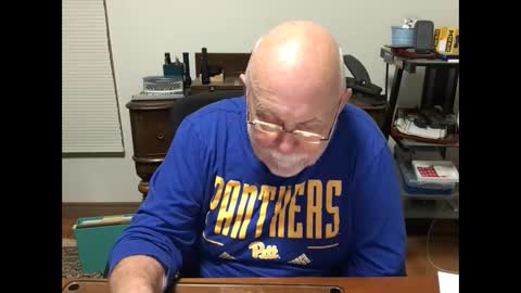 Snapshot of dack47 chatting on October 2, 3:32 am dack47 online show from October 2, 3:32 am