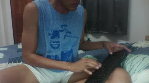 daddykengxx online show from May 9, 3:02 pm