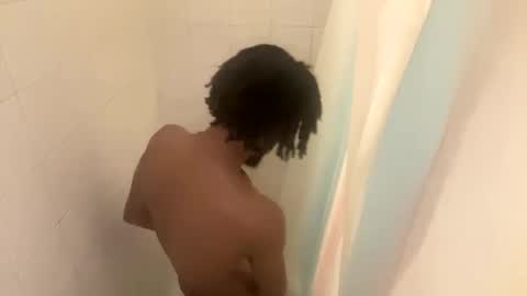 Snapshot of daddylongyk chatting on September 11, 12:31 am daddylongyk online show from September 11, 12:31 am