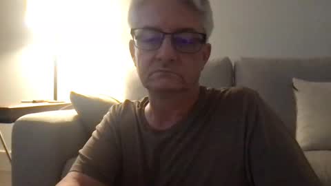 daddymike92883_1 online show from December 14, 7:18 am