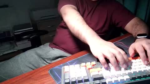 Snapshot of daddypimp3 chatting on October 6, 10:36 pm Paul online show from October 6, 10:36 pm