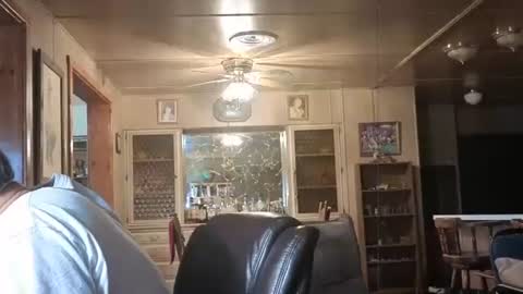 dakit online show from November 26, 3:48 pm