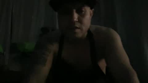 Snapshot of dallendzzznutzzz chatting on October 21, 10:07 am dallendzzznutzzz online show from October 21, 10:07 am