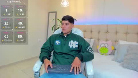 DAMIAN online show from January 18, 12:36 pm