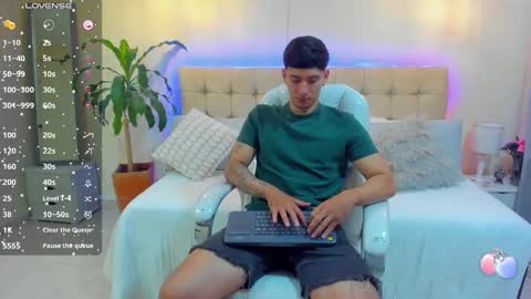 DAMIAN online show from January 20, 1:11 pm