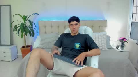 DAMIAN online show from January 11, 12:29 pm