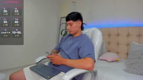 DAMIAN online show from January 23, 1:13 pm